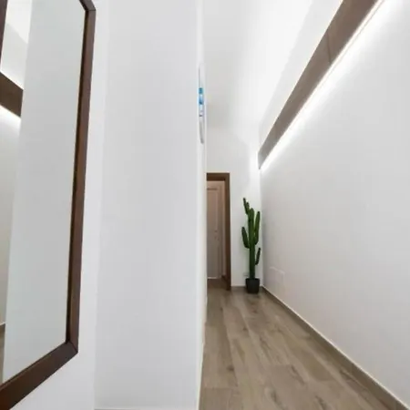 La Rocca B&B 산비토로카포